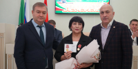 Альбина Темирбулатова, ранее замещавшая должность администратора Азнакаевского городского суда Республики Татарстан,   начальник  отдела  Азнакаевского городского суда Республики Татарстан  Лилия Хабирова и награждены медалью  «За безупречную службу» - Азнакаевский городской суд